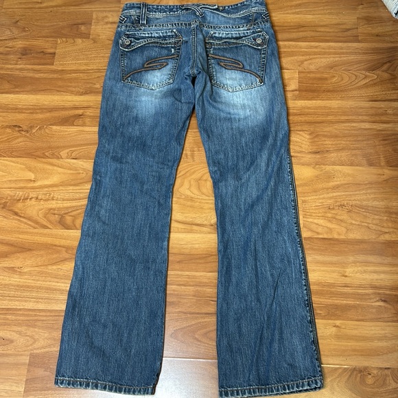 Stylish Blue Denim Jeans - Picture 14 of 14